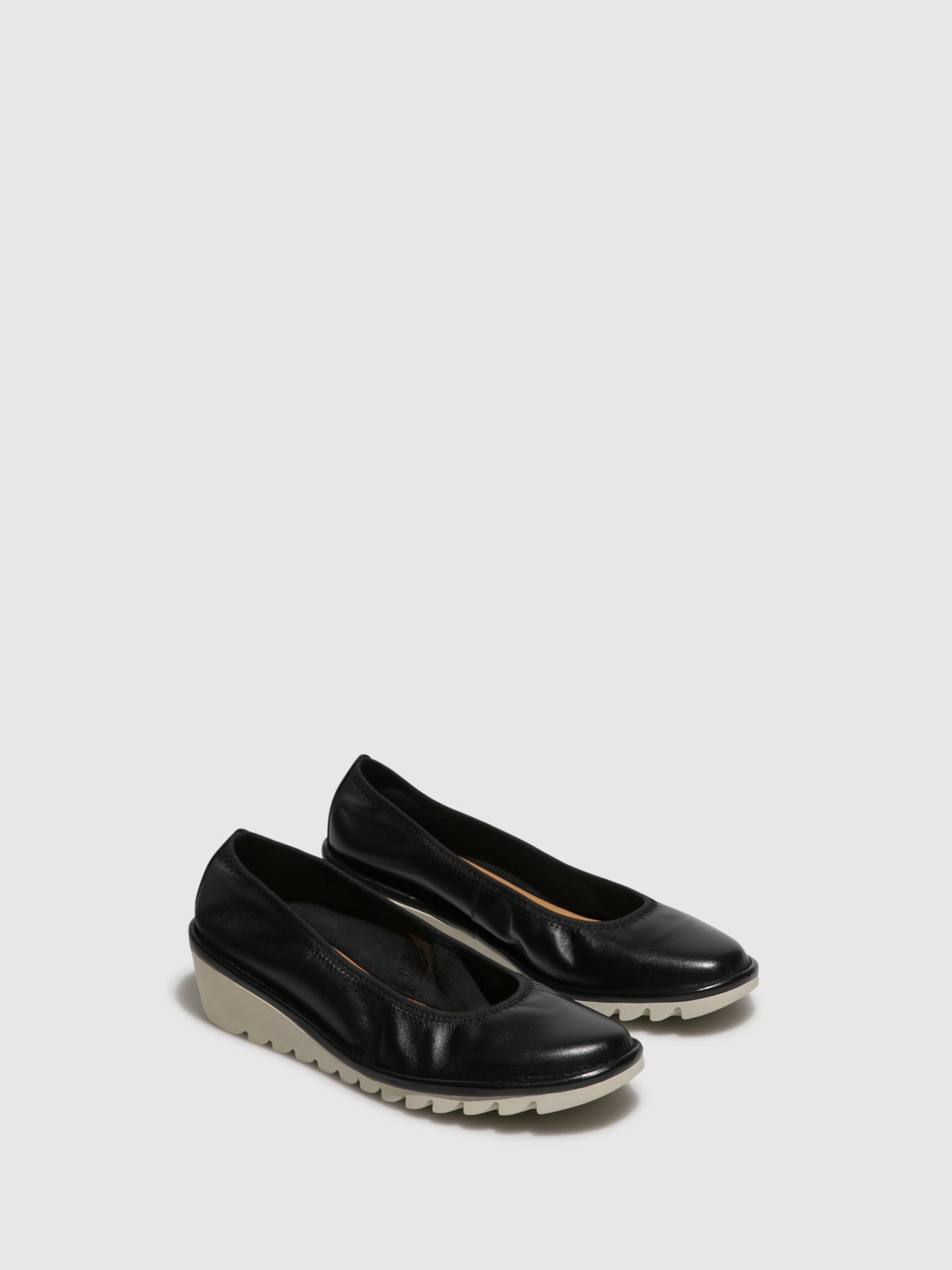 The Flexx Sapatos com Cunha em Preto